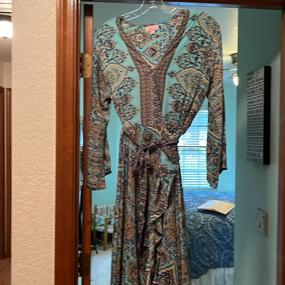 Beautiful never worn wrap dress